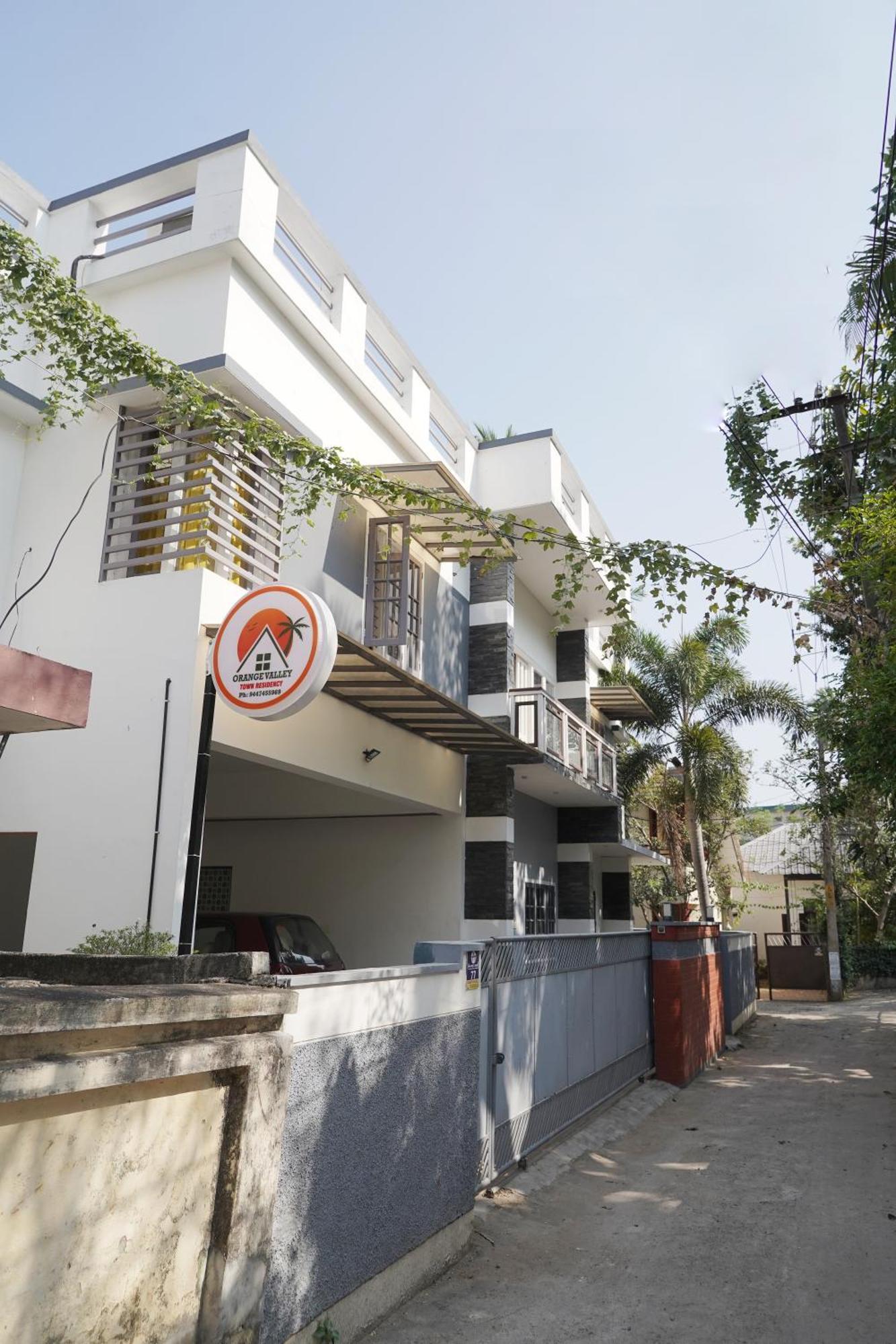 Orange Valley Town Residency Thiruvananthapuram ภายนอก รูปภาพ